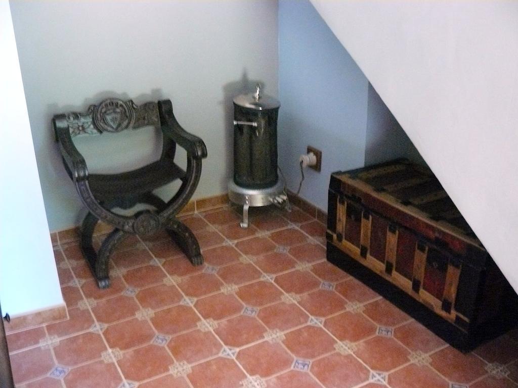 Casa Rural Torre De Campos Ainzon Eksteriør billede